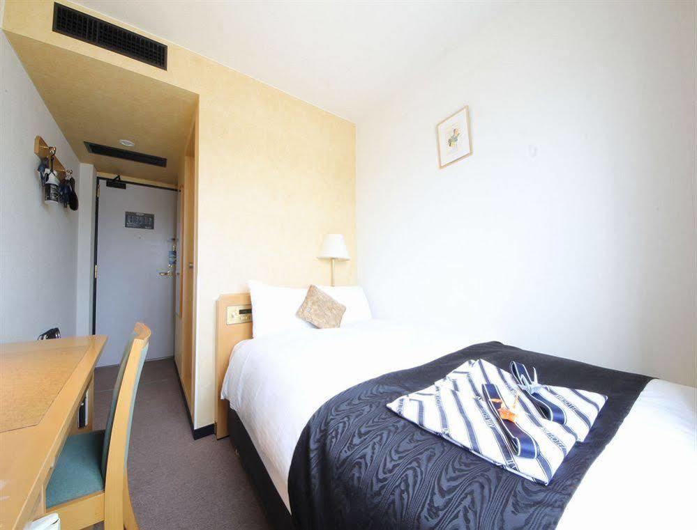 Apa Hotel Kagadaishoji Ekimae Кага Экстерьер фото